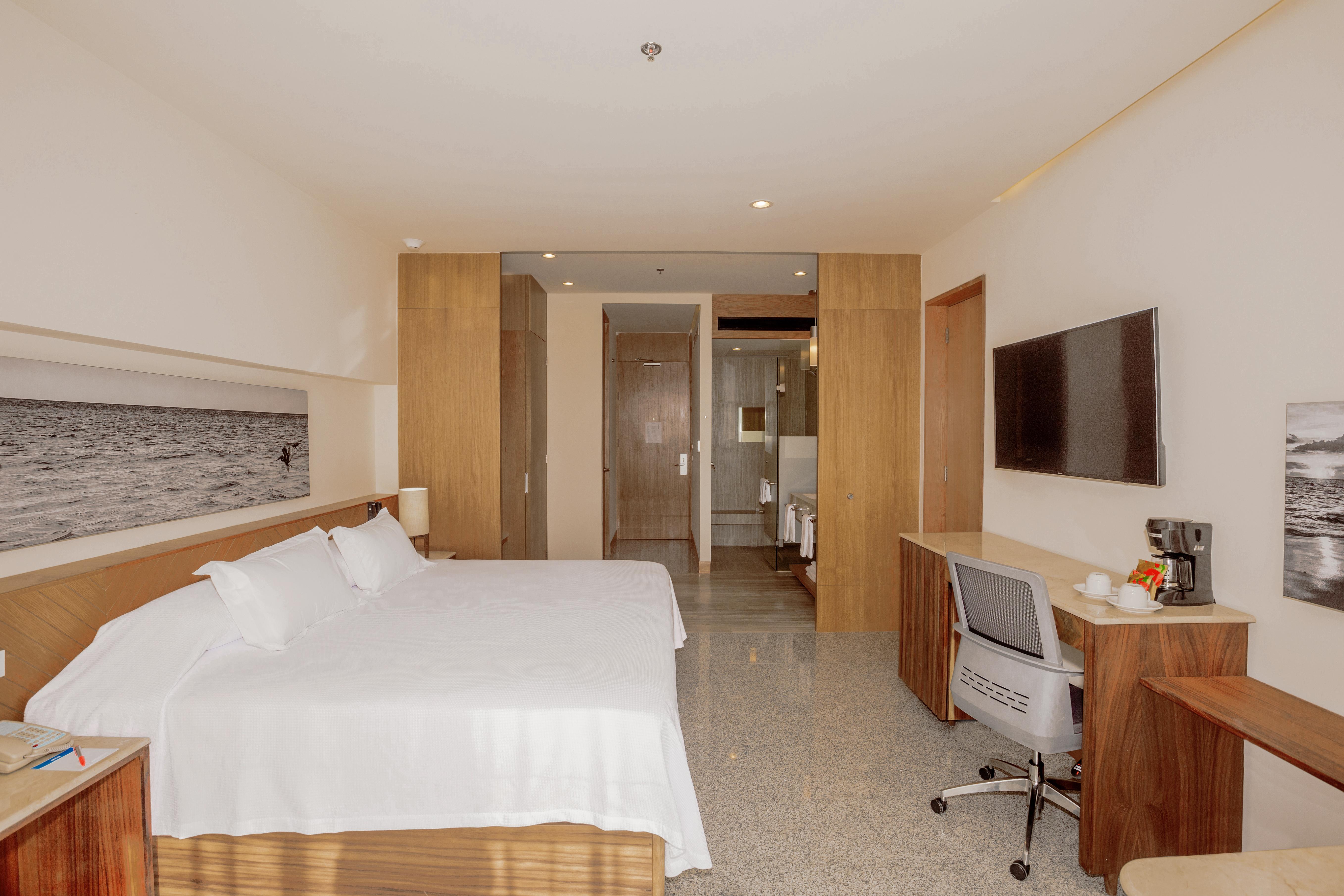 Hotel Mio Vallarta Unique & Different- Adults Only Puerto Vallarta Luaran gambar A room at the hotel