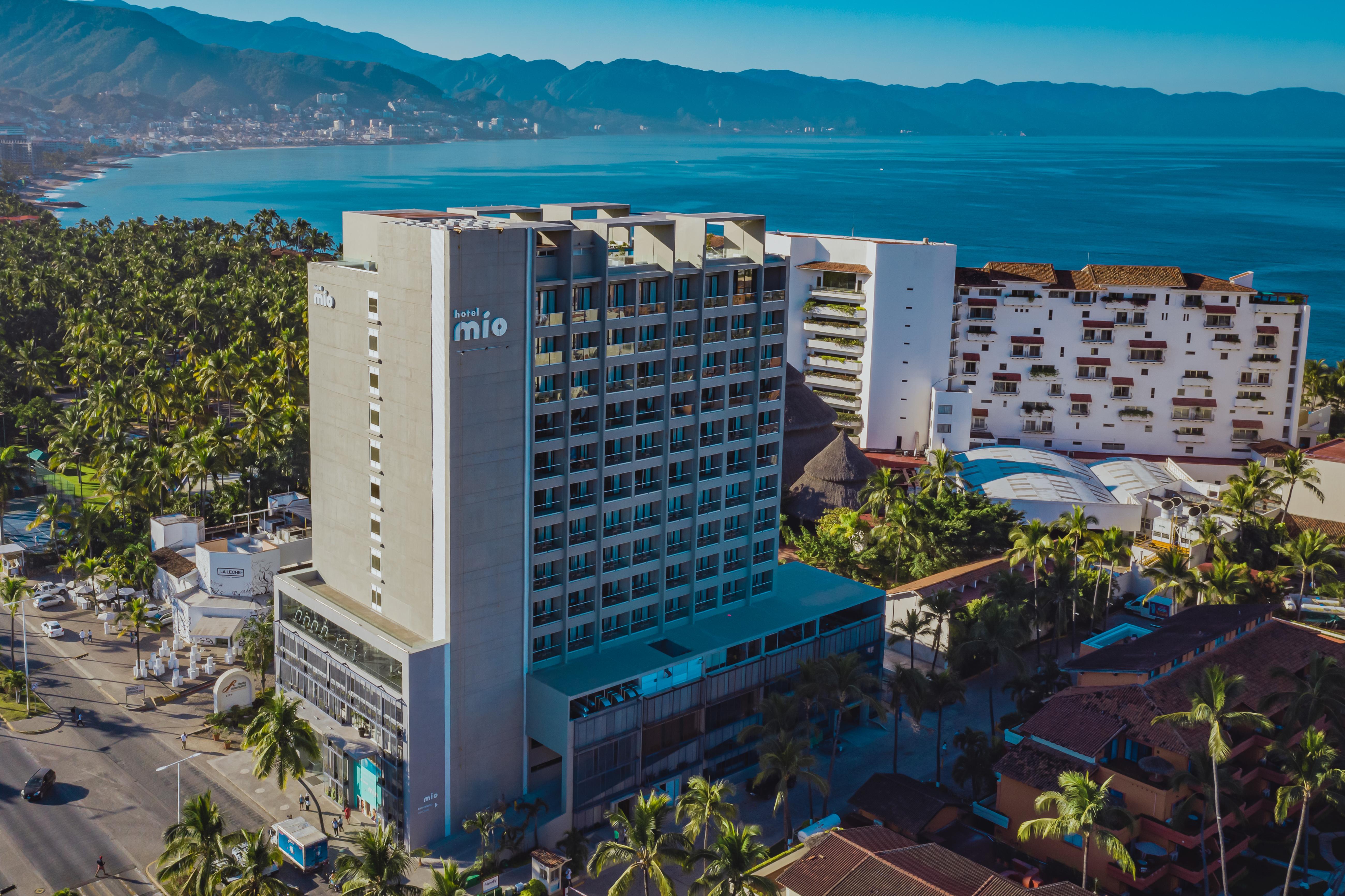 Hotel Mio Vallarta Unique & Different- Adults Only Puerto Vallarta Luaran gambar